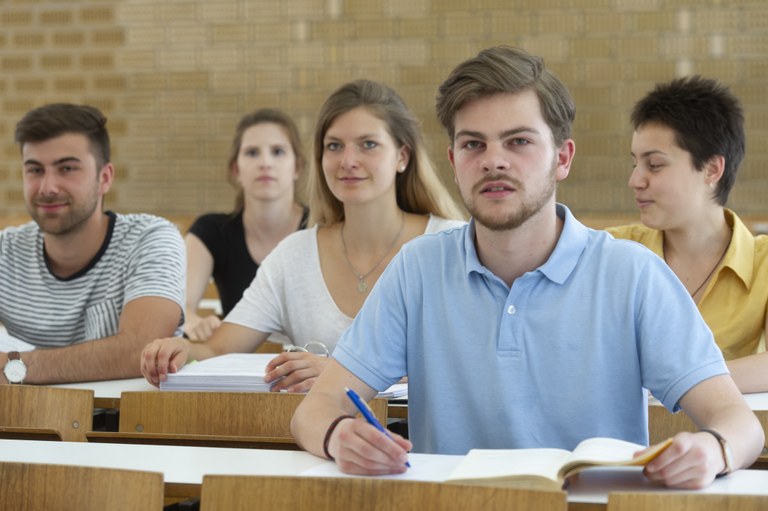 Studenten in Hörsaal