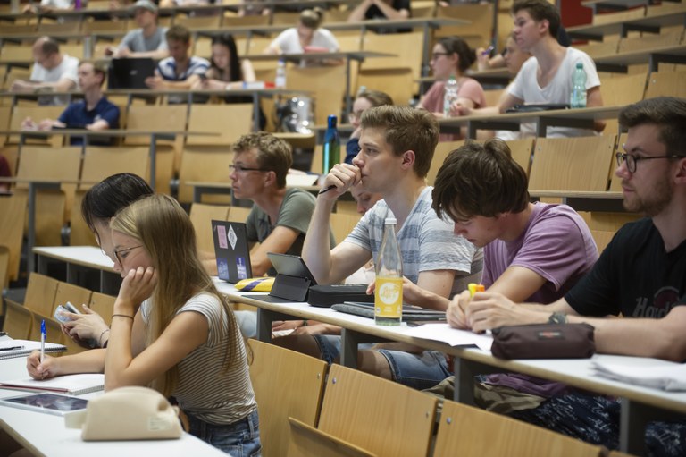 Studenten in Hörsaal